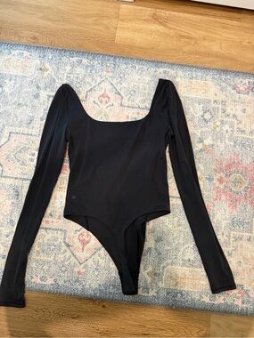 lululemon athletica Black Long Sleeve Scoop-Neck Bodysuit